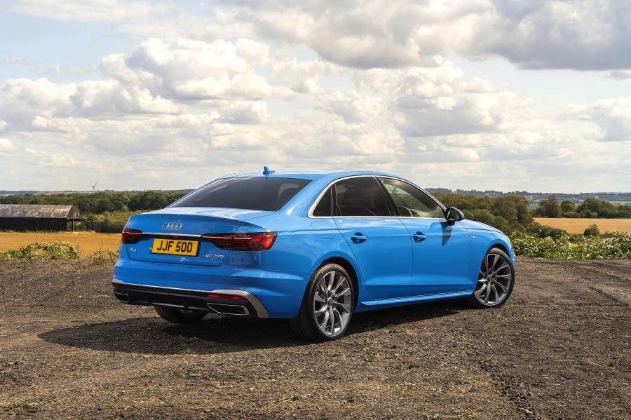  Audi A4 40 TFSI S-Line (B9) 2019 года  (UK) (фото 31 из 31)